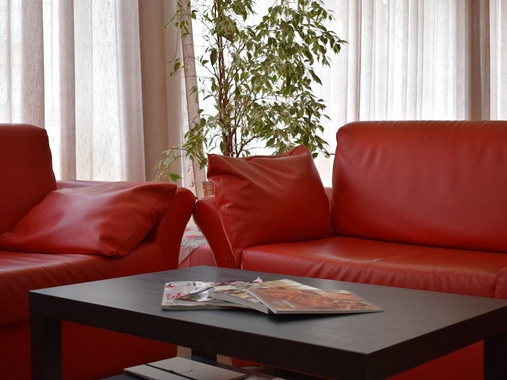 Hotel Bamby Ріміні Екстер'єр фото