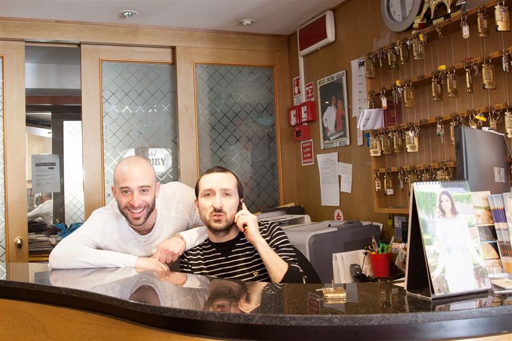 Hotel Bamby Ріміні Екстер'єр фото